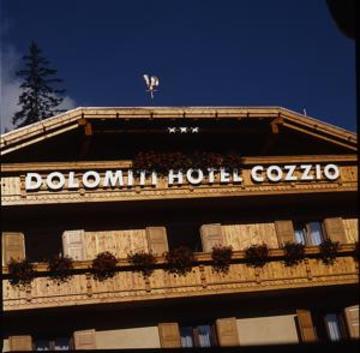 Dolomiti Hotel Cozzio Madonna di Campiglio Luaran gambar
